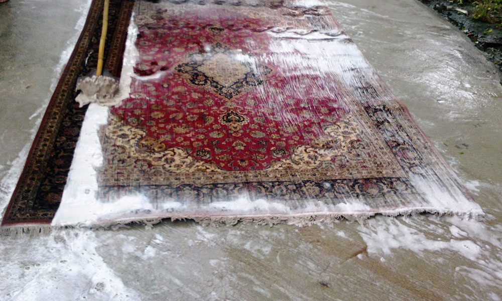 شستشوی فرش لاکی