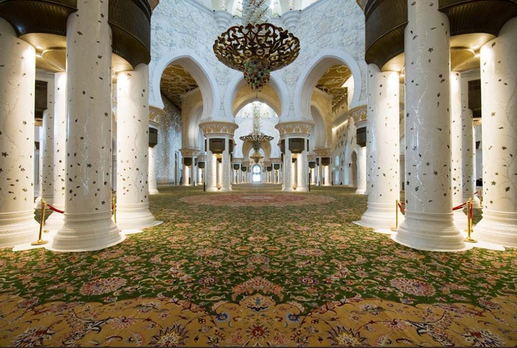 بزرگ ترین فرش های دستبافت جهان کدامند قالیشویی مرکزی کرج